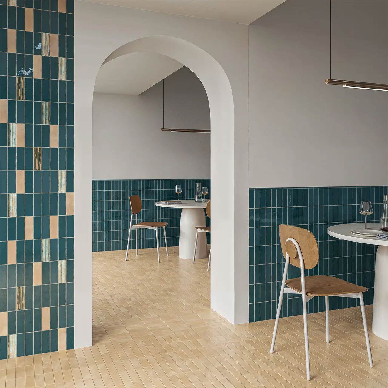 Casablanca Comb Azure gloss